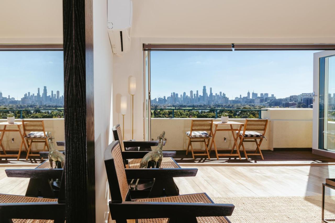 Spectacular Views Over Albert Park メルボルン エクステリア 写真