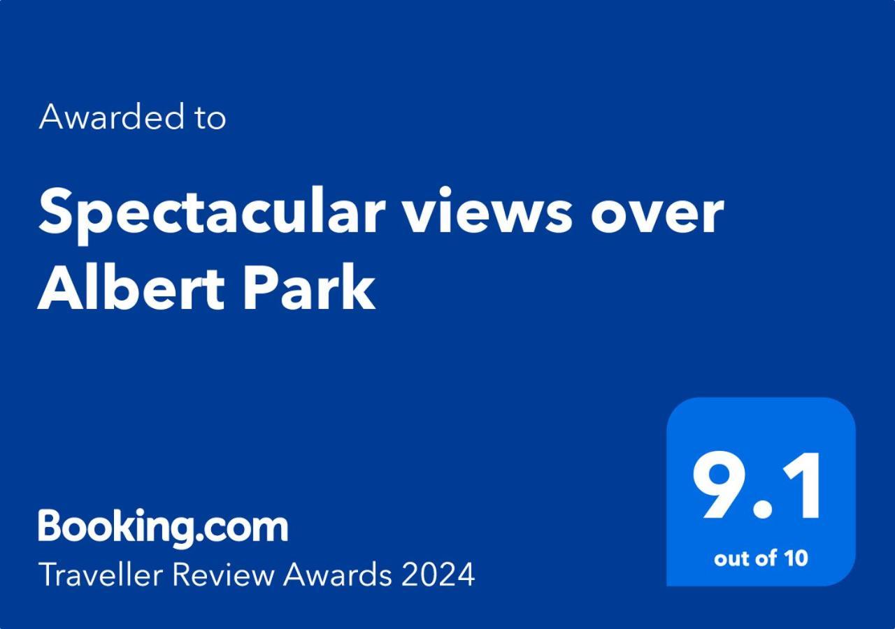Spectacular Views Over Albert Park メルボルン エクステリア 写真